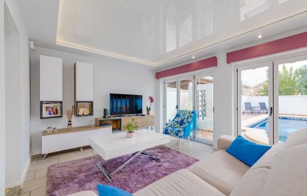 Resale - Villa - San Javier