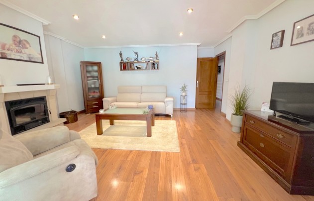 Resale - Villa - San Javier