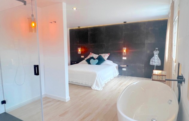 Resale - Villa - San Javier