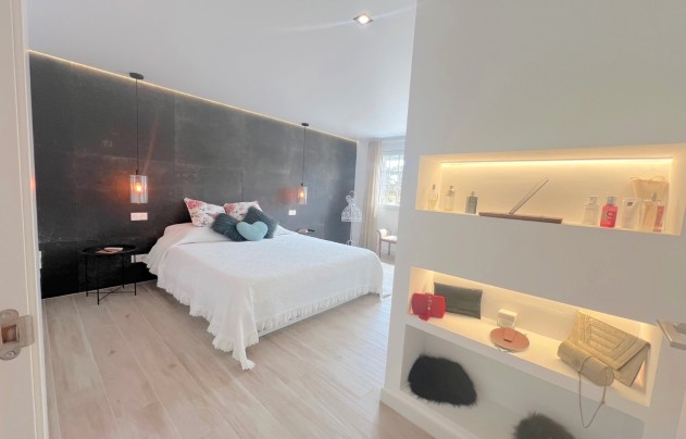 Resale - Villa - San Javier