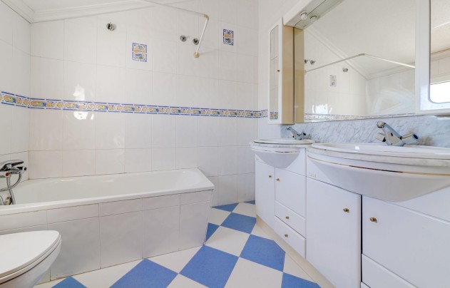 Resale - Villa - San Javier