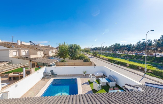 Resale - Villa - San Javier