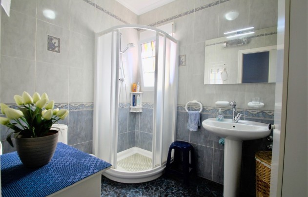 Resale - Villa - Orihuela Costa - Villamartín