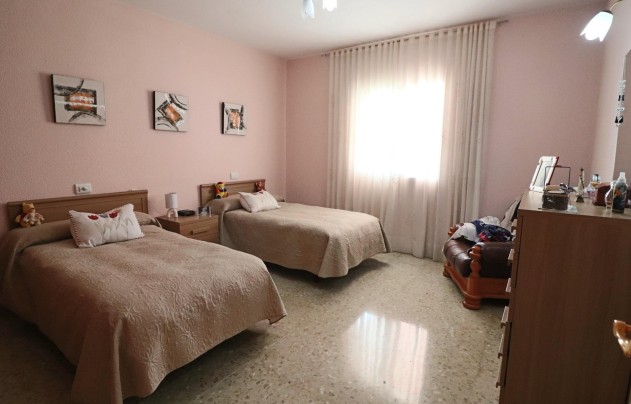 Resale - Villa - Benidorm - Juzgados