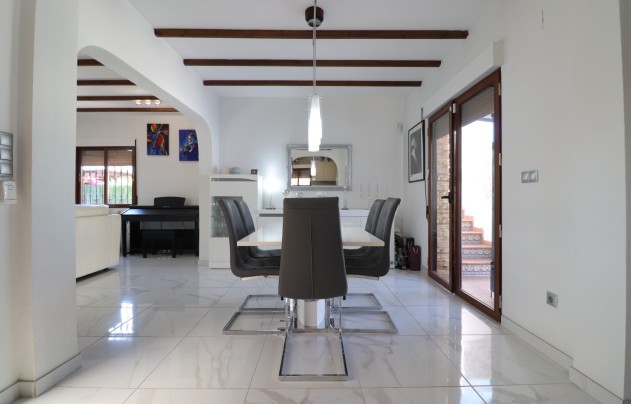 Resale - Villa - Formentera del Segura - Fincas de La Vega