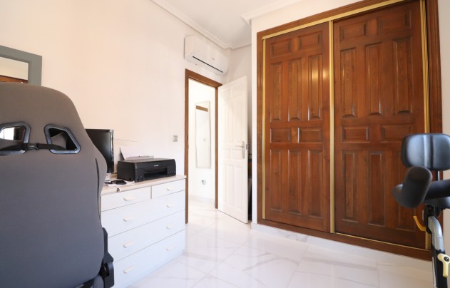 Resale - Villa - Formentera del Segura - Fincas de La Vega