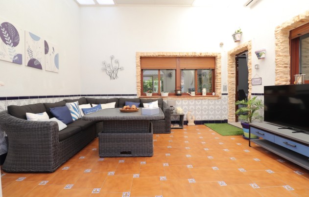 Resale - Villa - Formentera del Segura - Fincas de La Vega