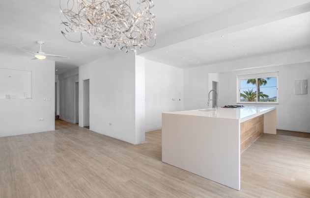 Herverkoop - Villa - Los Montesinos - La Herrada