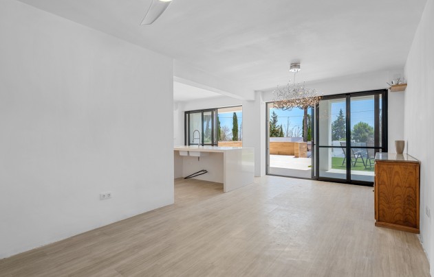 Herverkoop - Villa - Los Montesinos - La Herrada