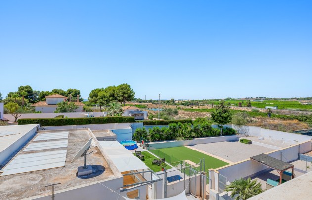 Herverkoop - Villa - Los Montesinos - La Herrada