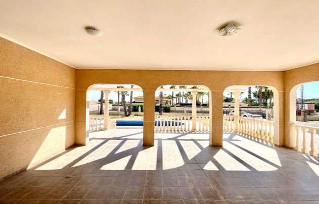 Resale - Villa - Catral