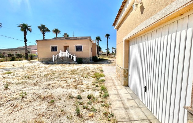 Resale - Villa - Catral
