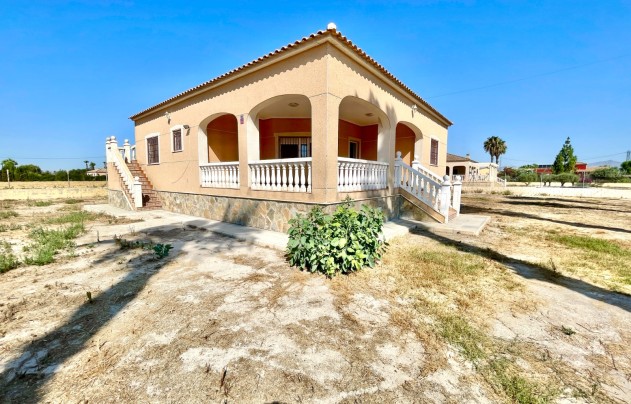 Resale - Villa - Catral