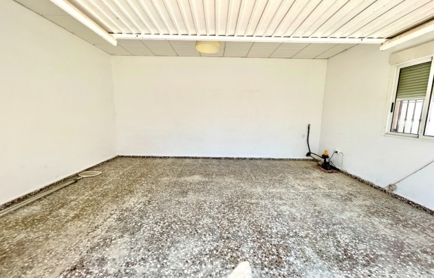 Resale - Villa - Catral