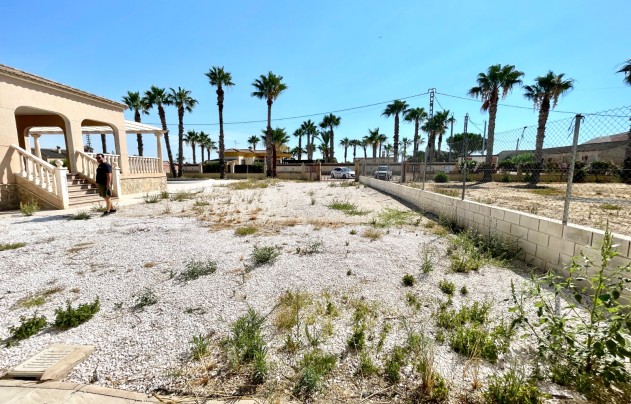 Resale - Villa - Catral