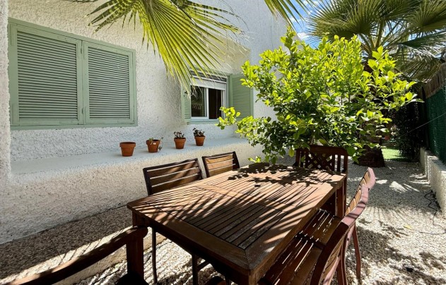 Resale - Villa - Orihuela Costa - Campoamor