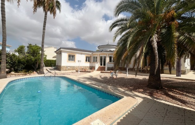 Revente - Villa - Ciudad Quesada