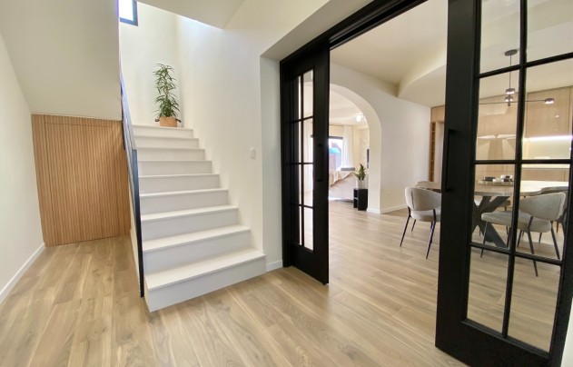 Herverkoop - Villa - Cabo Roig