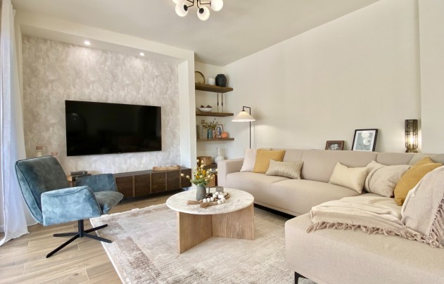 Herverkoop - Villa - Cabo Roig