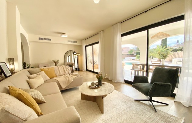 Herverkoop - Villa - Cabo Roig