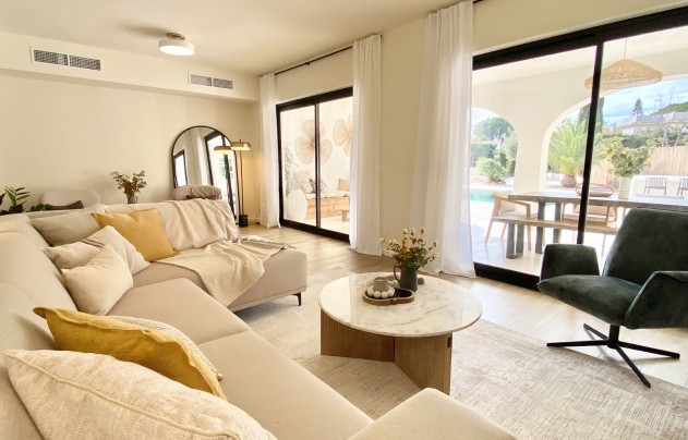 Herverkoop - Villa - Cabo Roig