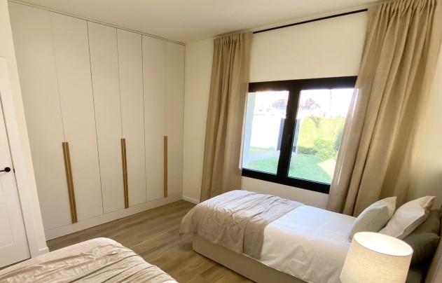 Herverkoop - Villa - Cabo Roig