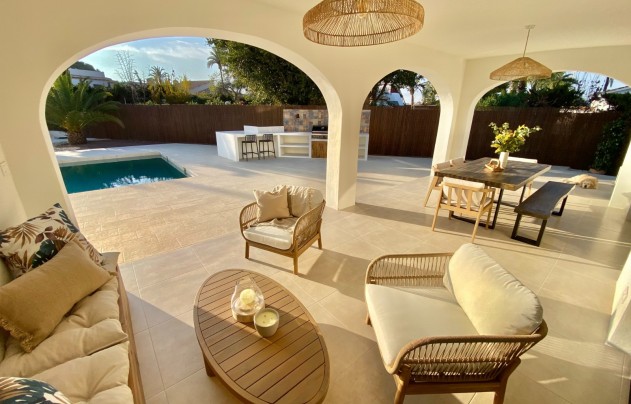 Herverkoop - Villa - Cabo Roig