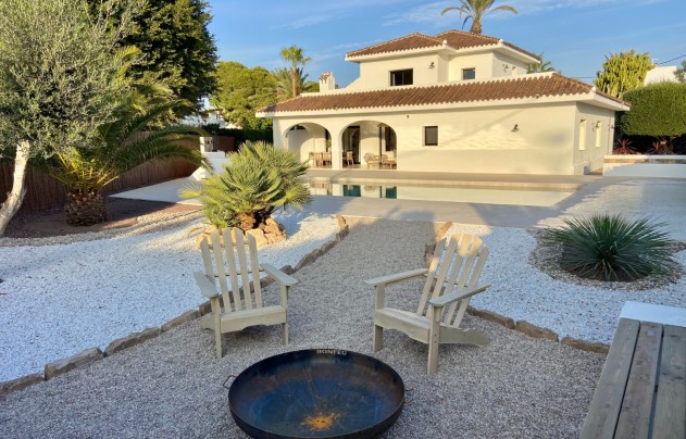Herverkoop - Villa - Cabo Roig