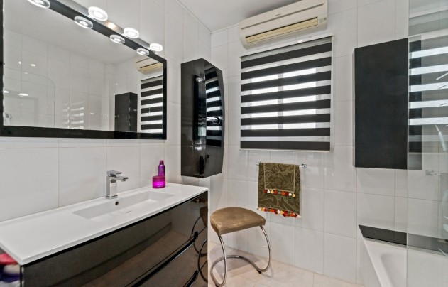 Resale - Villa - Rojales - Benimar