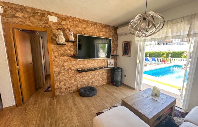 Resale - House - Torrevieja - Los Balcones