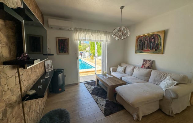 Resale - House - Torrevieja - Los Balcones