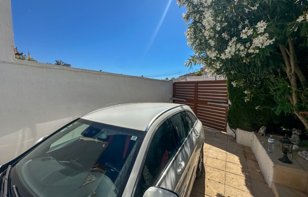 Resale - House - Torrevieja - Los Balcones
