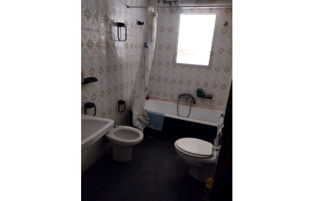 Resale - Commercial - Torrevieja - Costa Blanca