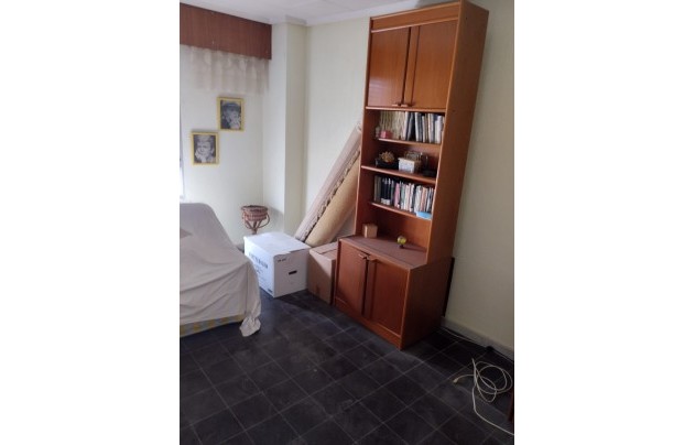 Resale - Commercial - Torrevieja - Costa Blanca