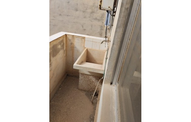 Resale - Commercial - Torrevieja - Costa Blanca
