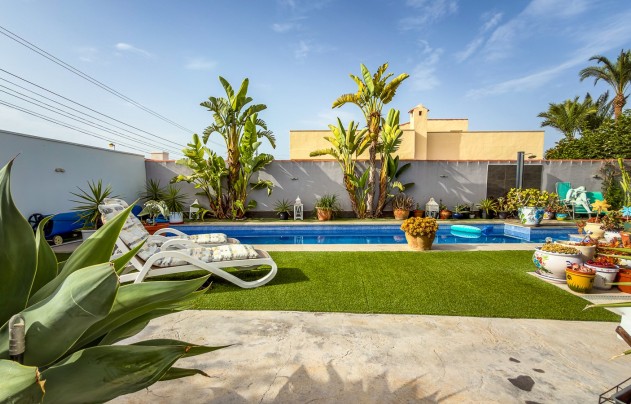 Revente - Villa - Torrevieja - Torreta - Florida