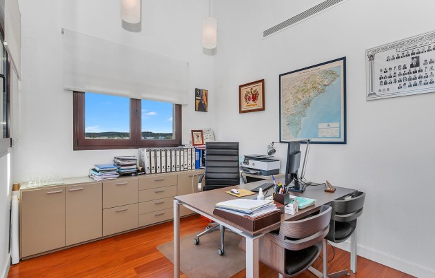 Resale - Villa - Algorfa - La finca Golf
