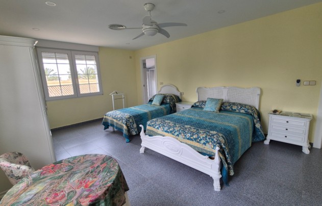 Resale - Villa - Orihuela - Costa Blanca