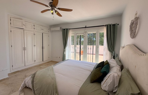 Resale - Villa - Orihuela - Costa Blanca