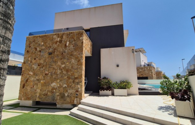 Herverkoop - Villa - Torrevieja - Costa Blanca