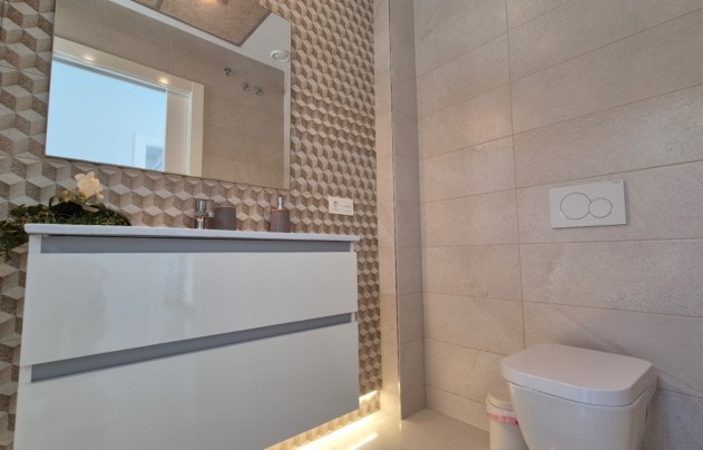 Herverkoop - Villa - Torrevieja - Costa Blanca