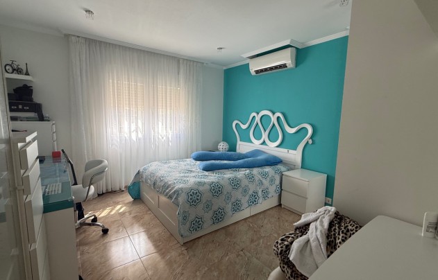 Reventa - Villa - Torrevieja - Costa Blanca