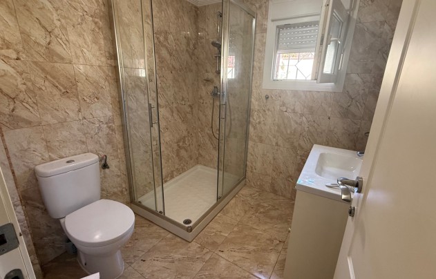 Reventa - Villa - Torrevieja - Costa Blanca