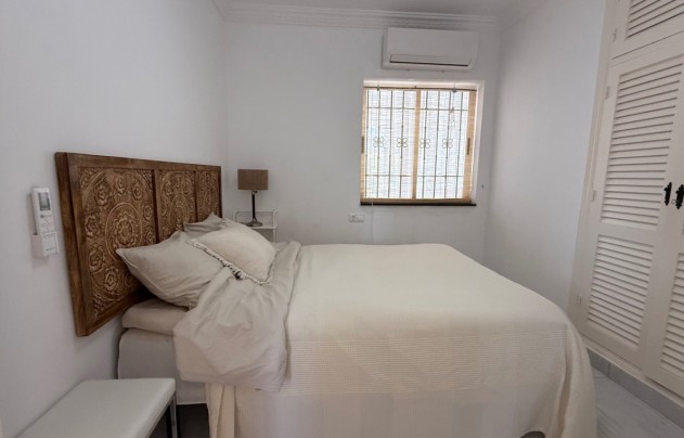 Reventa - Villa - Torrevieja - Costa Blanca