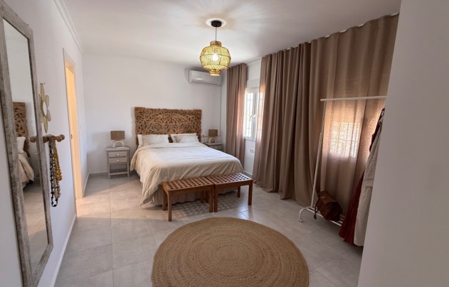 Reventa - Villa - Torrevieja - Costa Blanca