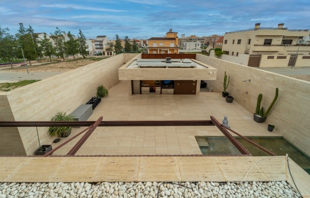 Resale - Villa - Novelda