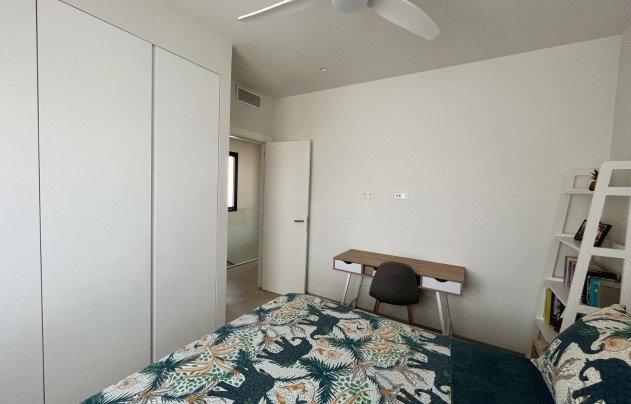 Resale - Villa - Los Montesinos - La Herrada