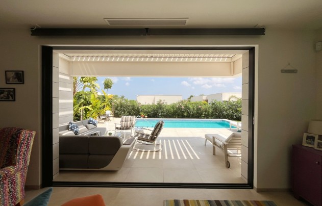 Resale - Villa - Los Montesinos - La Herrada