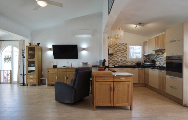 Resale - Villa - Moraira - La Sabatera