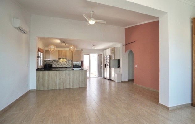 Resale - Villa - Moraira - La Sabatera